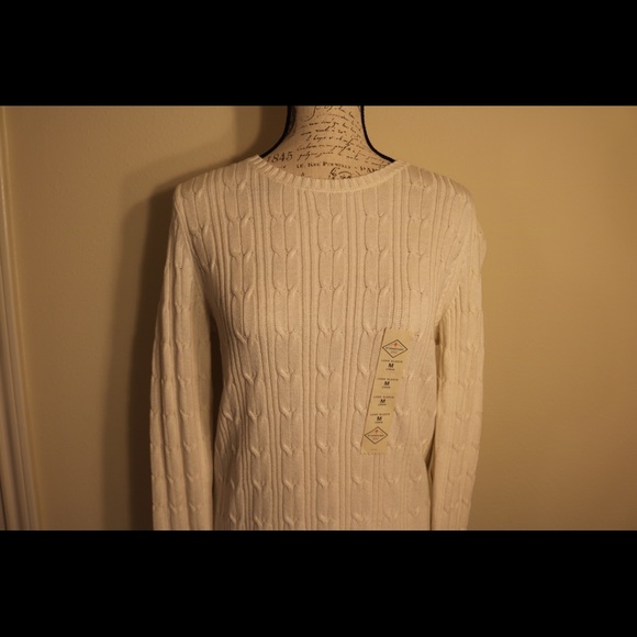 New with Tags St. John’s Bay cable knit sweater - Picture 2 of 7